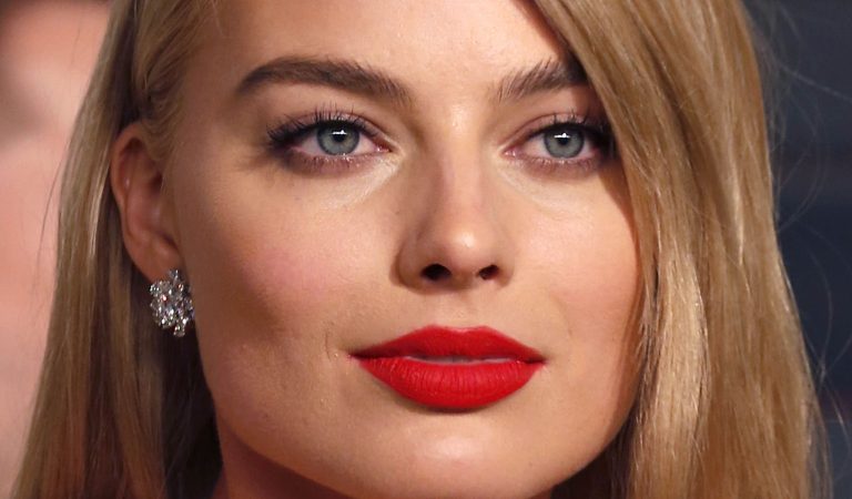 10 Ridiculously Stunning Photos Of Margot Robbie 10 Ridiculously Stunning Photos Of Margot Robbie