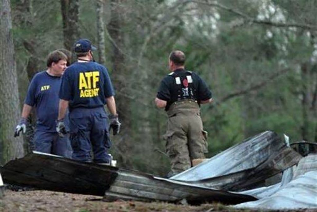 10 Disturbing Details Surrounding Erin Caffey, The 16-Year-Old Who